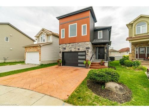 79 Winding Meadow Court, Kitchener, ON - Outdoor With Facade