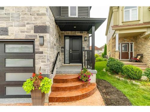 79 Winding Meadow Court, Kitchener, ON - Outdoor With Facade