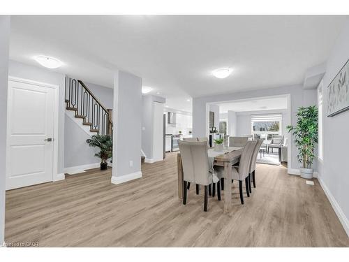 79 Winding Meadow Court, Kitchener, ON - Indoor Photo Showing Dining Room