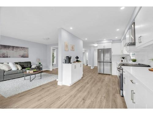 79 Winding Meadow Court, Kitchener, ON - Indoor