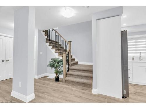 79 Winding Meadow Court, Kitchener, ON - Indoor Photo Showing Other Room