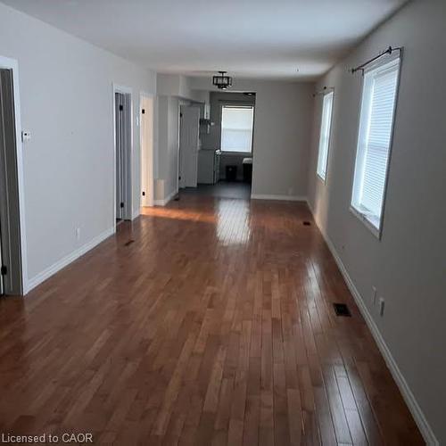 Main-786 Walker Street, London, ON - Indoor Photo Showing Other Room