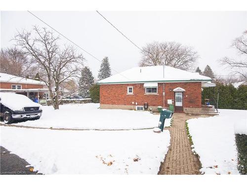 90 Osler Drive, Dundas, ON - Outdoor