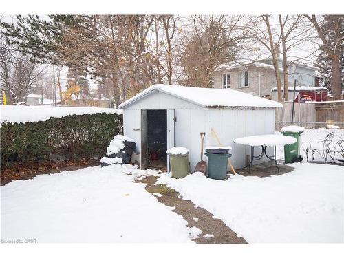 90 Osler Drive, Dundas, ON - Outdoor