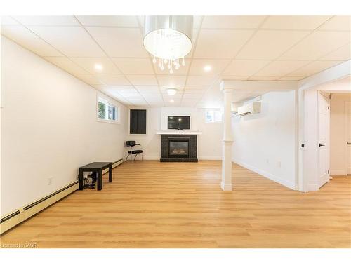 130 Henry Street, Brantford, ON - Indoor