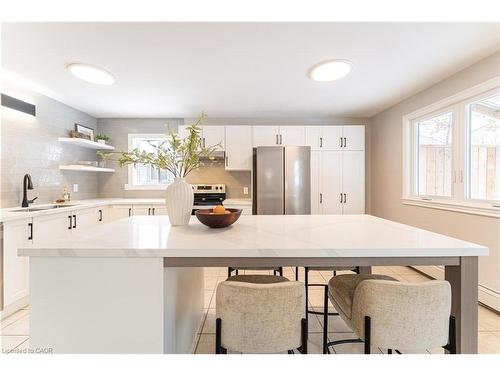 130 Henry Street, Brantford, ON - Indoor