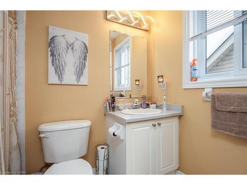 240 Doon South Drive, Kitchener, ON - Indoor Photo Showing Bathroom