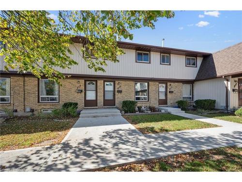 51-210 Glamis Road, Cambridge, ON - Outdoor With Facade