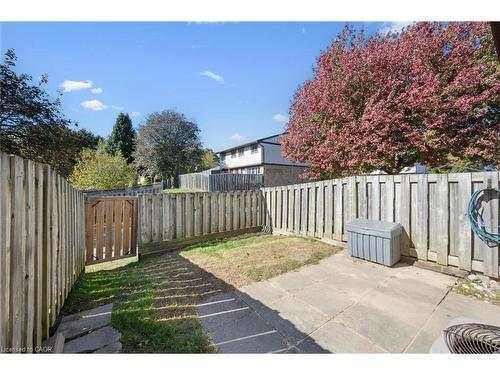 51-210 Glamis Road, Cambridge, ON - Outdoor