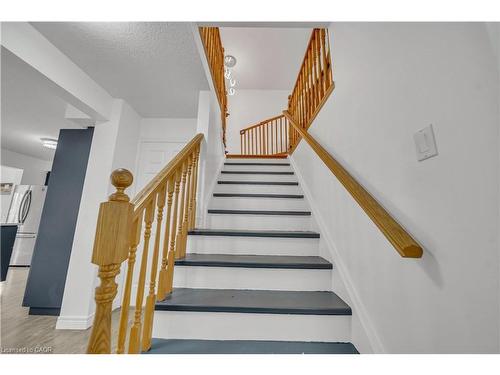 35 Templewood Drive, Kitchener, ON - Indoor Photo Showing Other Room