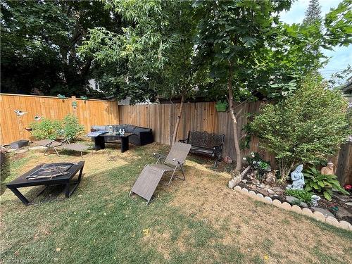 1-106 Spadina Avenue, Hamilton, ON - Outdoor