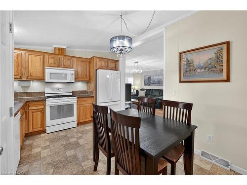 273-3033 Townline Road, Stevensville, ON - Indoor