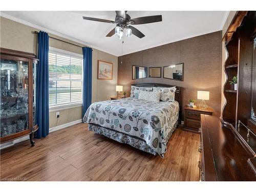 273-3033 Townline Road, Stevensville, ON - Indoor Photo Showing Bedroom