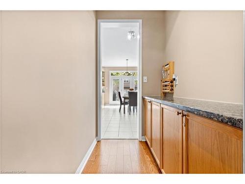 700 Auger Terrace, Milton, ON - Indoor Photo Showing Other Room