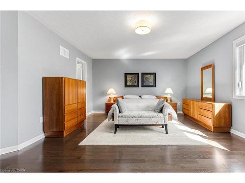 700 Auger Terrace, Milton, ON - Indoor Photo Showing Bedroom