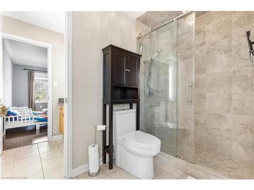 700 Auger Terrace, Milton, ON - Indoor Photo Showing Bathroom