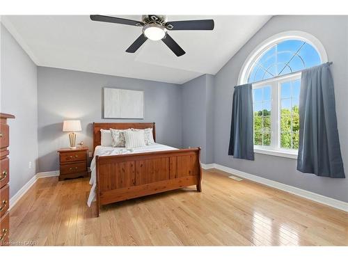 49 Johnson Crescent, Georgetown, ON - Indoor Photo Showing Bedroom