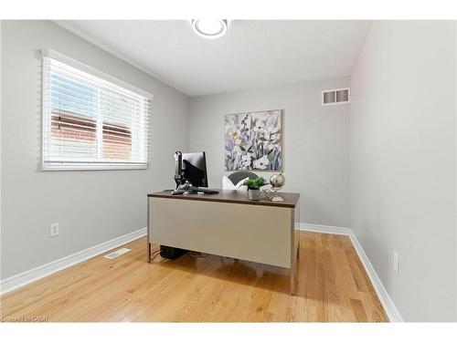 49 Johnson Crescent, Georgetown, ON - Indoor Photo Showing Other Room