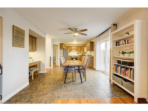 213 Falcon Drive, Woodstock, ON - Indoor Photo Showing Dining Room