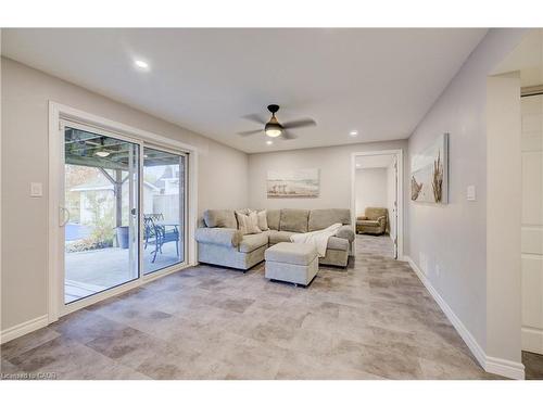 213 Falcon Drive, Woodstock, ON - Indoor