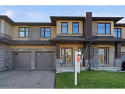 52 Jayla Lane  Smithville, ON L0R 2A0