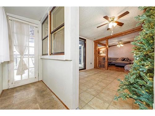 58 Eastvale Place, Hamilton, ON - Indoor Photo Showing Other Room