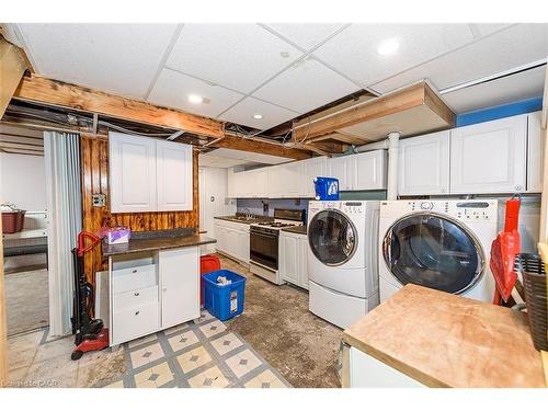 58 Eastvale Place, Hamilton, ON - Indoor Photo Showing Laundry Room