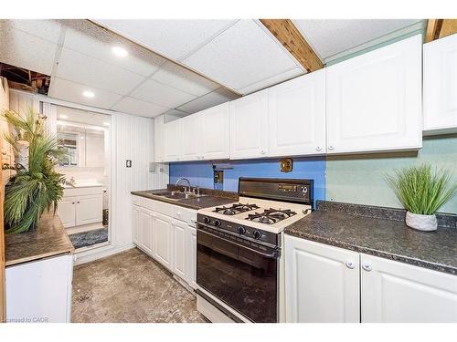 58 Eastvale Place, Hamilton, ON - Indoor Photo Showing Kitchen With Double Sink