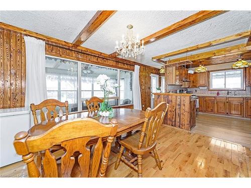58 Eastvale Place, Hamilton, ON - Indoor Photo Showing Dining Room