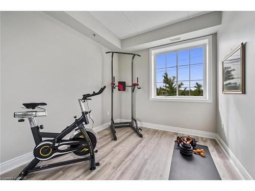 202-1440 Gordon Street, Guelph, ON - Indoor Photo Showing Gym Room