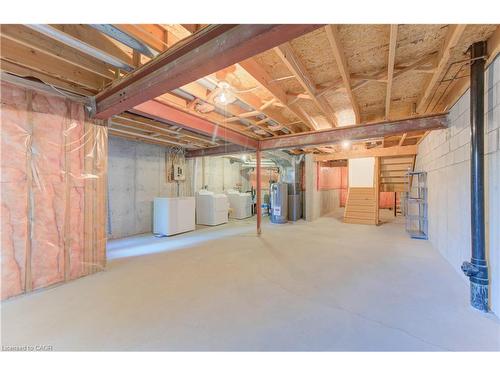 5-523 Beechwood Drive, Waterloo, ON - Indoor Photo Showing Basement