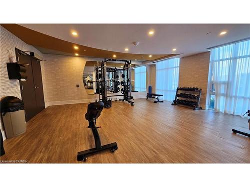 121-450 Dundas Street E, Waterdown, ON - Indoor Photo Showing Gym Room