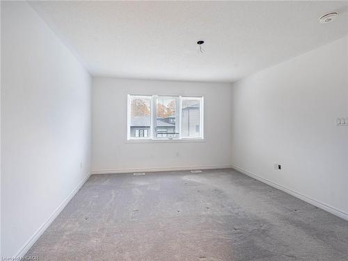 42 Eberhardt Drive, Wasaga Beach, ON - Indoor Photo Showing Other Room