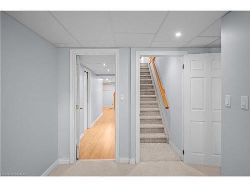 193 Glenariff Drive, Hamilton, ON - Indoor Photo Showing Other Room