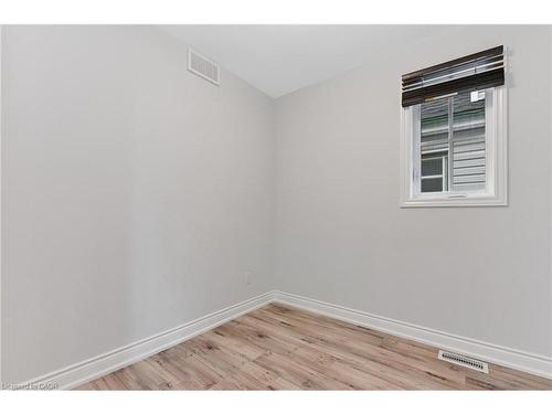 54 Craigmiller Avenue, Hamilton, ON - Indoor Photo Showing Other Room
