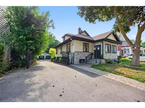 108 Owen Street, Barrie, ON - Outdoor With Facade