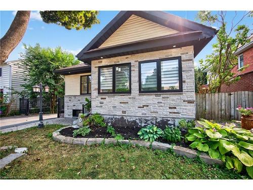 108 Owen Street, Barrie, ON - Outdoor