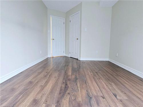 11E-67 Caroline Street S, Hamilton, ON - Indoor Photo Showing Other Room