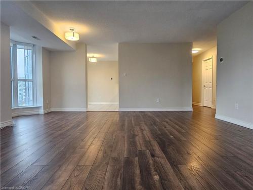 11E-67 Caroline Street S, Hamilton, ON - Indoor