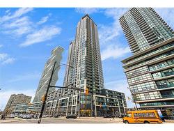 1705-510 Curran Place  Mississauga, ON L5B 0J8