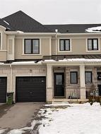 11 Genoa Drive  Hamilton, ON L9B 0K1