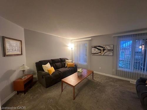 17 Lacorra Way, Brampton, ON - Indoor Photo Showing Living Room