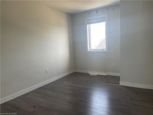 59 Denistoun Street, Welland, ON - Indoor Photo Showing Other Room