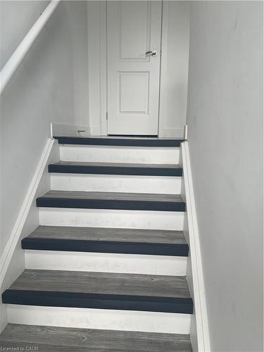 59 Denistoun Street, Welland, ON - Indoor Photo Showing Other Room