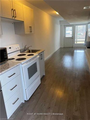 59 Denistoun Street, Welland, ON - Indoor Photo Showing Kitchen
