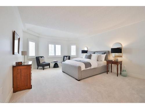 4378 Latimer Crescent, Burlington, ON - Indoor Photo Showing Bedroom