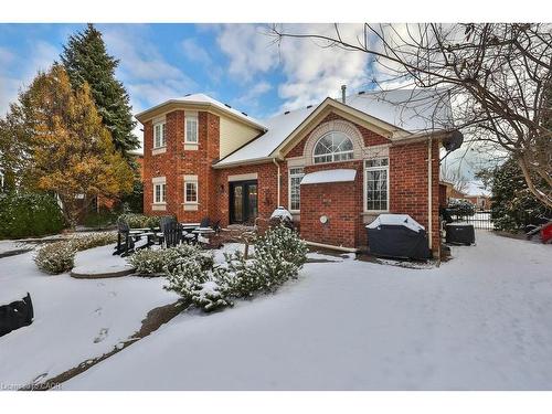 4378 Latimer Crescent, Burlington, ON - Outdoor