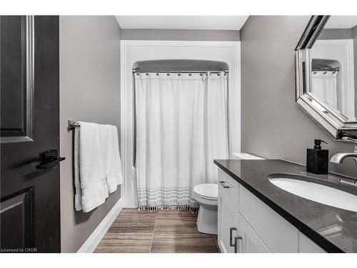 47-635 Saginaw Parkway, Cambridge, ON - Indoor Photo Showing Bathroom