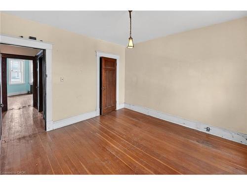 89 Fairholt Road S, Hamilton, ON - Indoor Photo Showing Other Room