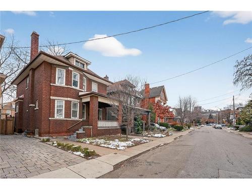 89 Fairholt Road S, Hamilton, ON - Outdoor